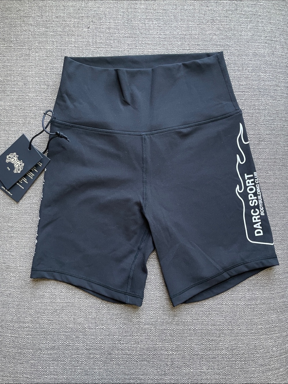 NWT Darc Sport Black High-Waist Bodybuilding Shorts with Side Logo
